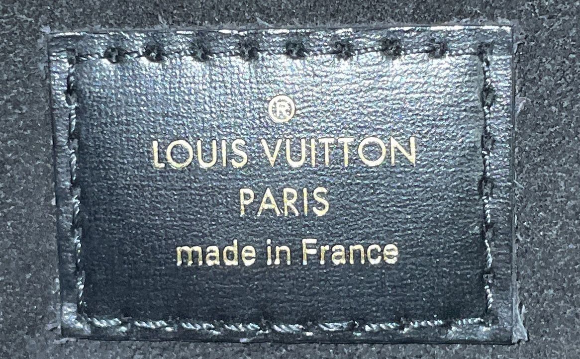 Louis Vuitton Pochette Metis Size ONE SIZE - 8 Thumbnail