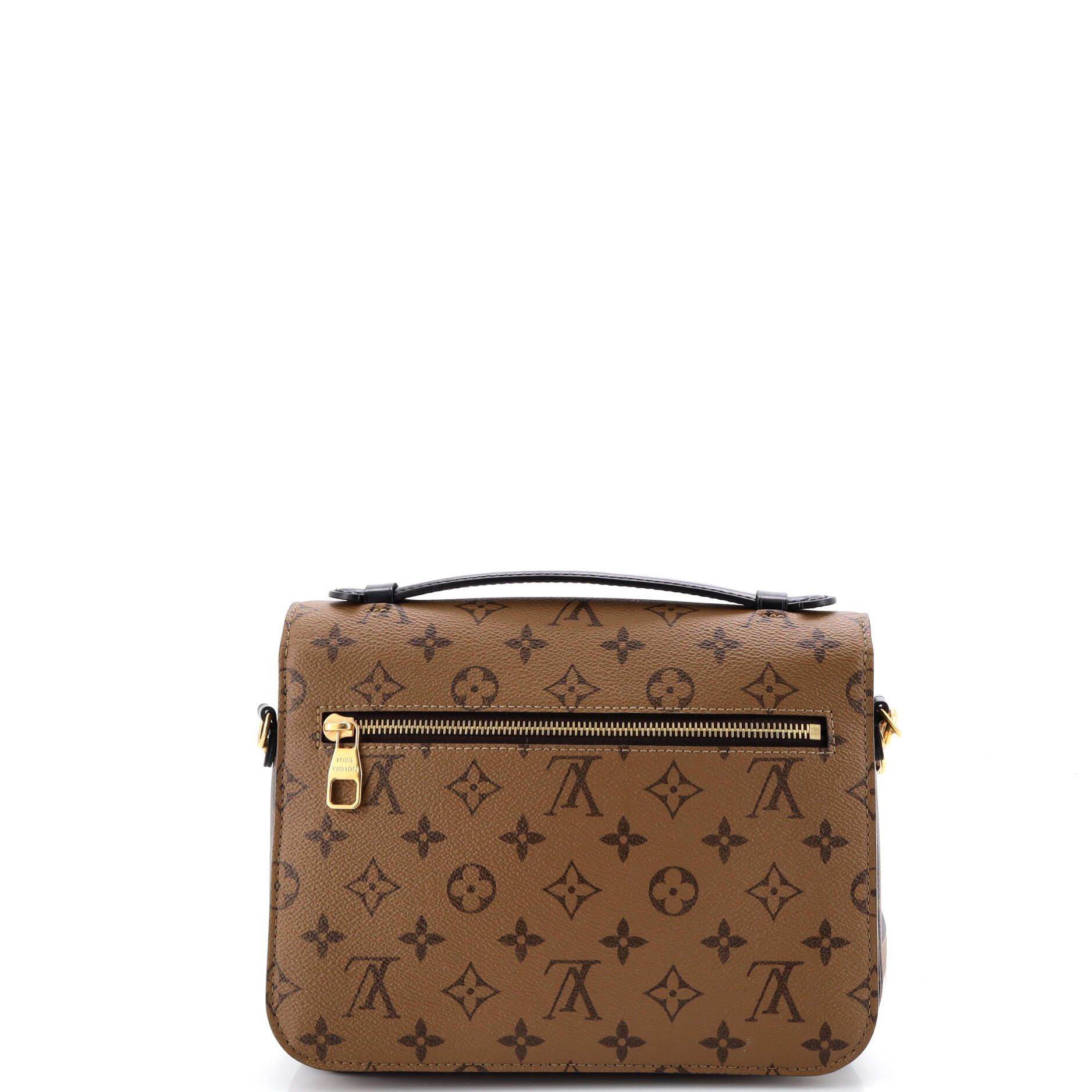 Louis Vuitton Pochette Metis Size ONE SIZE - 3 Thumbnail