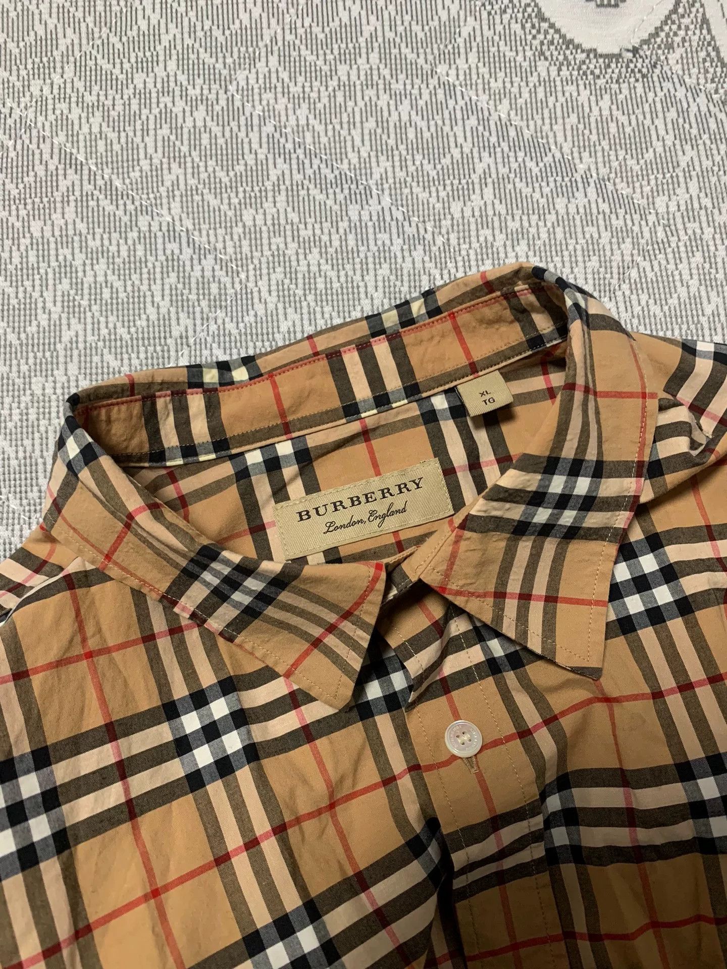 Burberry Burberry Classic Check Long-Sleeve Shirt Size US XL / EU 56 / 4 - 3 Thumbnail