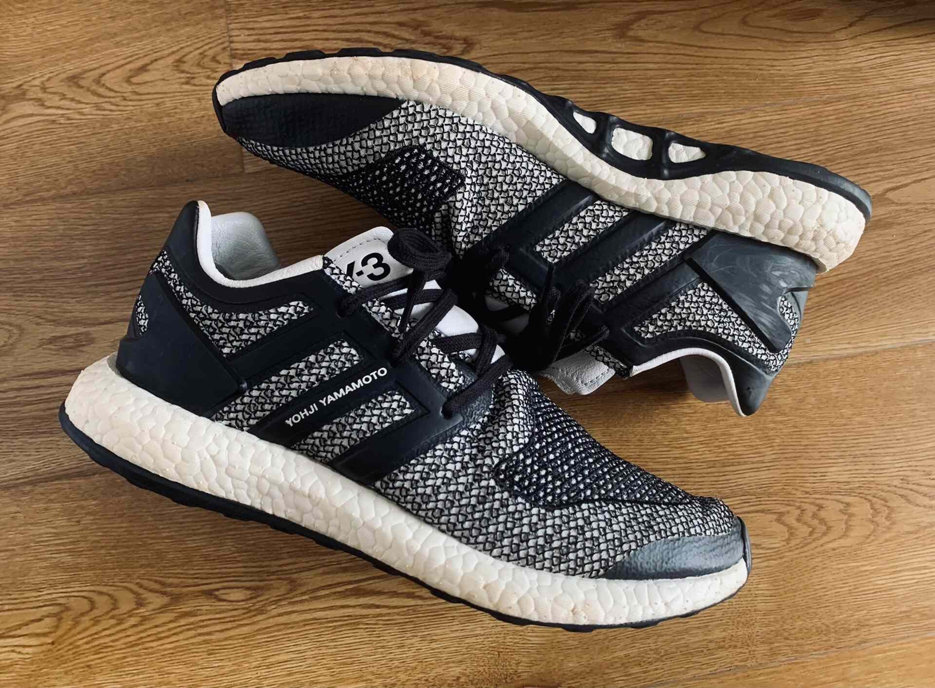 Y-3 Y-3 Pureboost Size US 10.5 / EU 43-44 - 3 Thumbnail