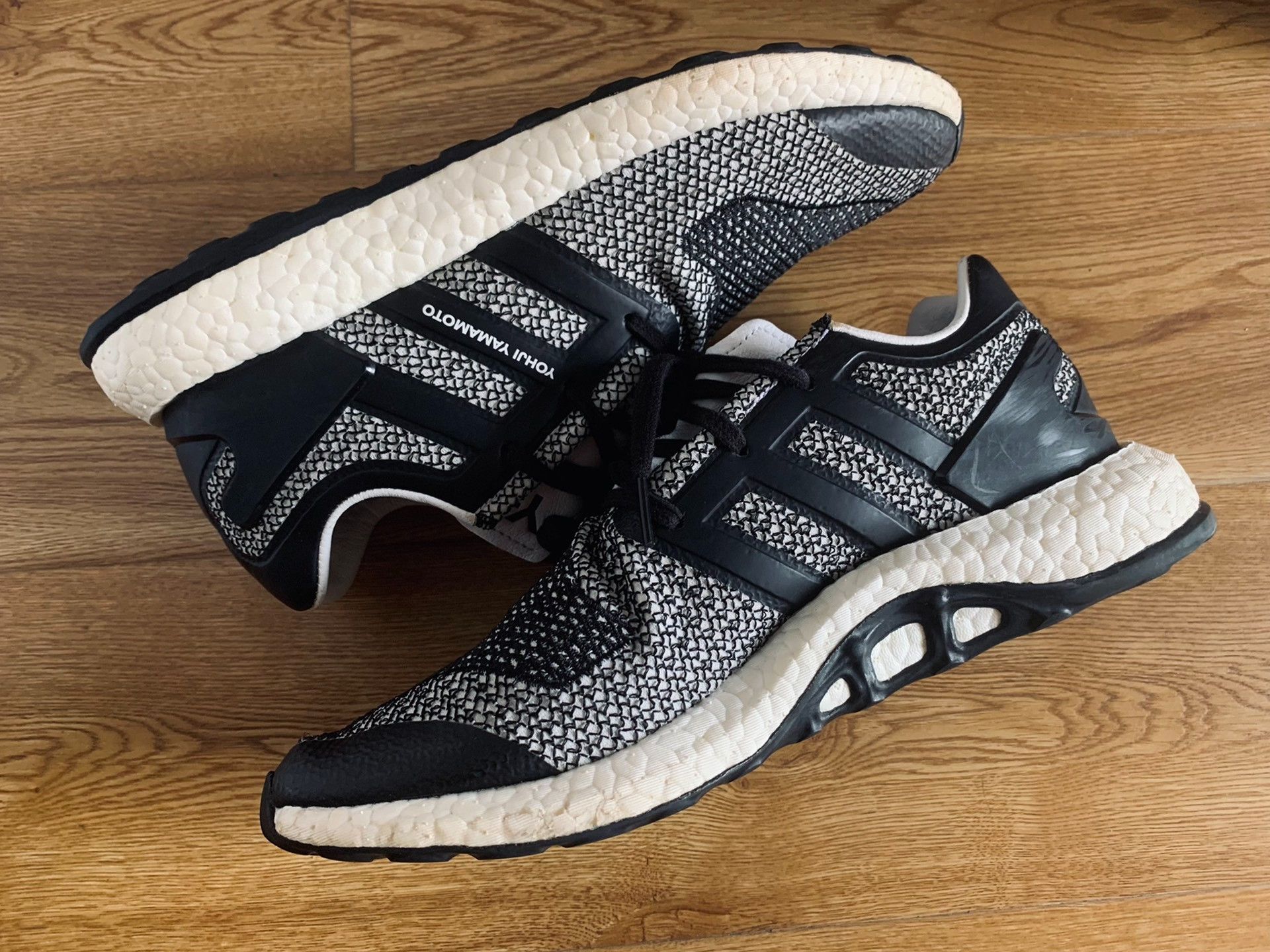 Y-3 Y-3 Pureboost Size US 10.5 / EU 43-44 - 4 Thumbnail