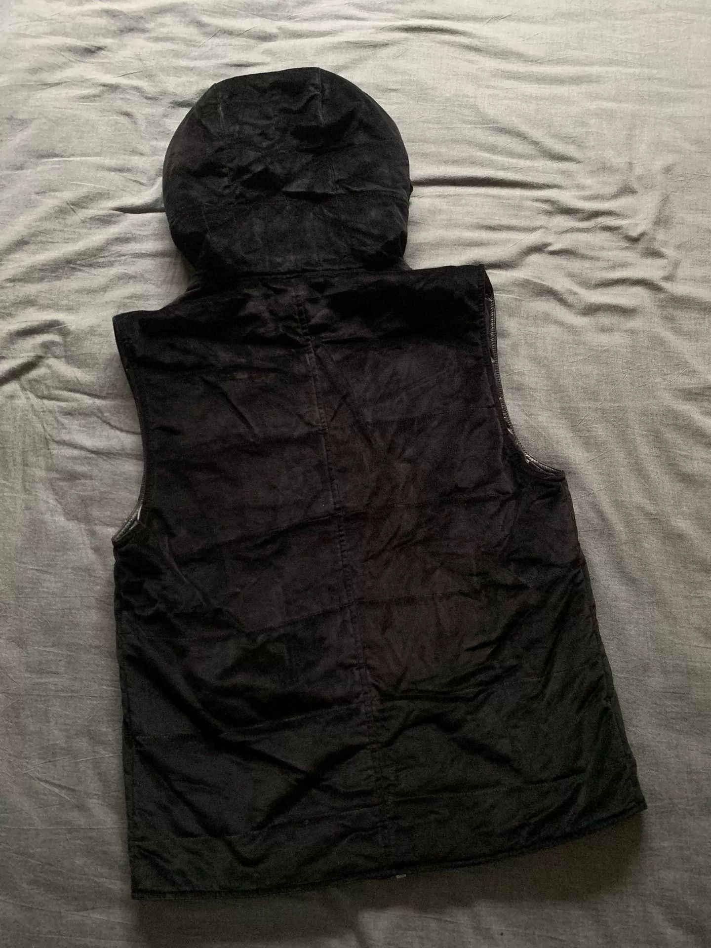 Dolce & Gabbana Dolce & Gabbana Velvet Hooded Vest Size US M / EU 48-50 / 2 - 2 Thumbnail