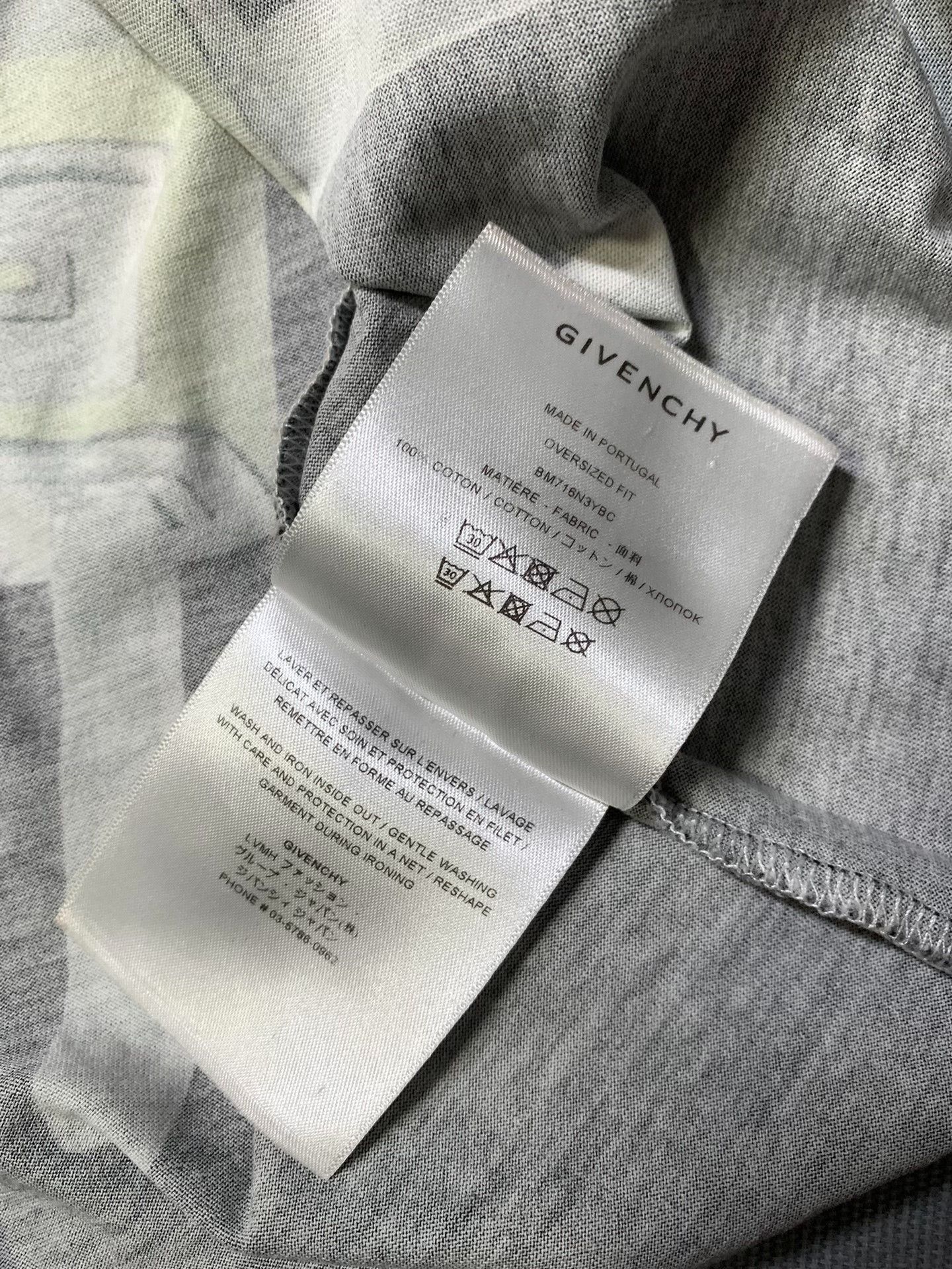 Givenchy Givenchy Lock Head Short Sleeve Size US XS / EU 42 / 0 - 5 Thumbnail