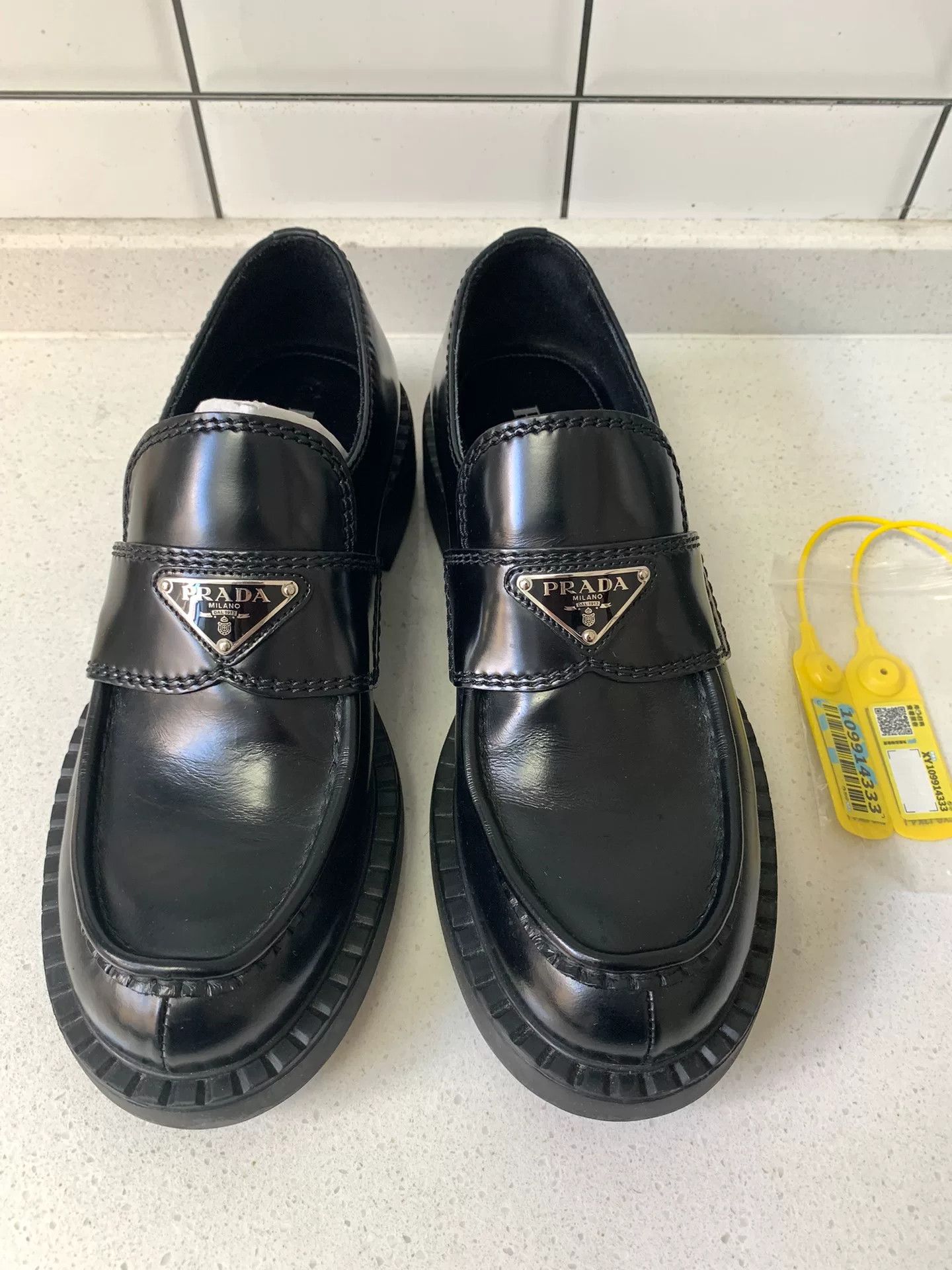 Prada Prada Metal Triangle Logo Loafers Size US 6 / EU 39 - 2 Thumbnail