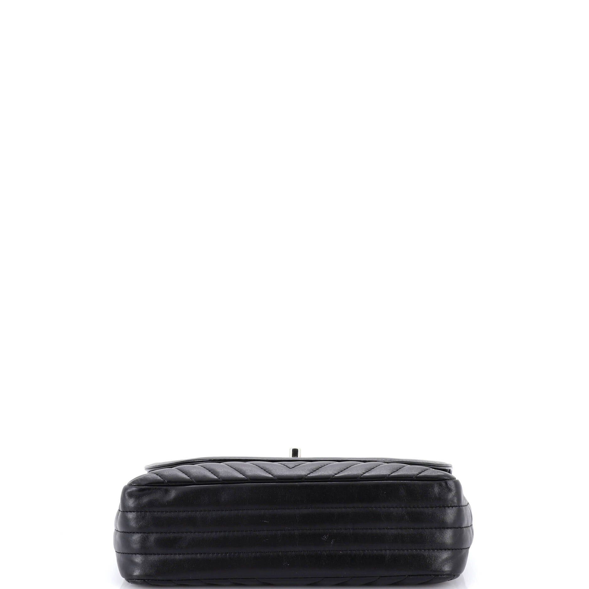 Chanel Round CC Chain Flap Bag Size ONE SIZE - 4 Thumbnail