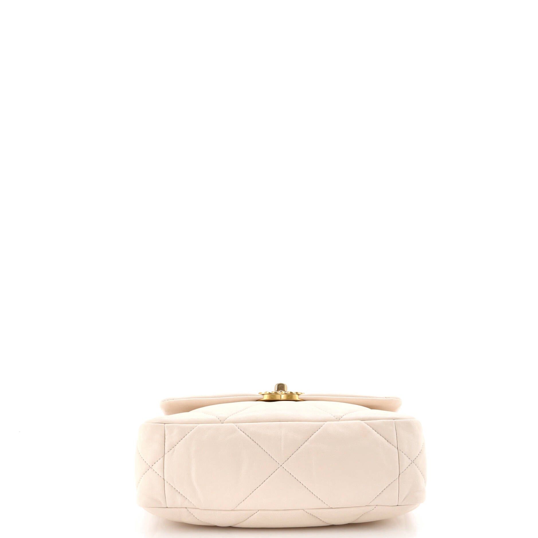 Chanel 19 Flap Bag Size ONE SIZE - 5 Thumbnail