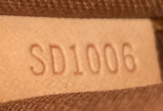 Louis Vuitton Lockit Handbag Size ONE SIZE - 9 Thumbnail