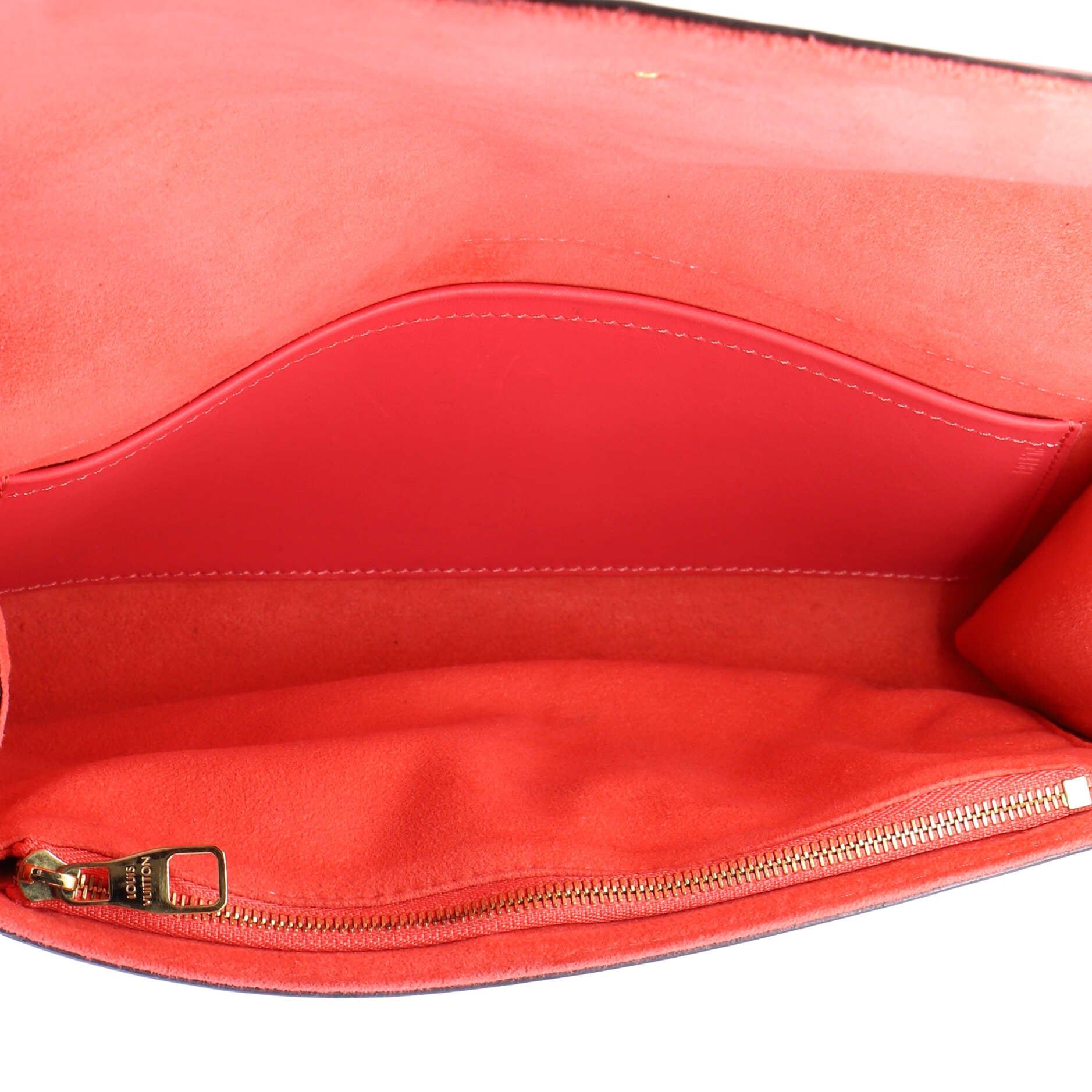 Louis Vuitton Chain Louise Clutch Size ONE SIZE - 5 Thumbnail