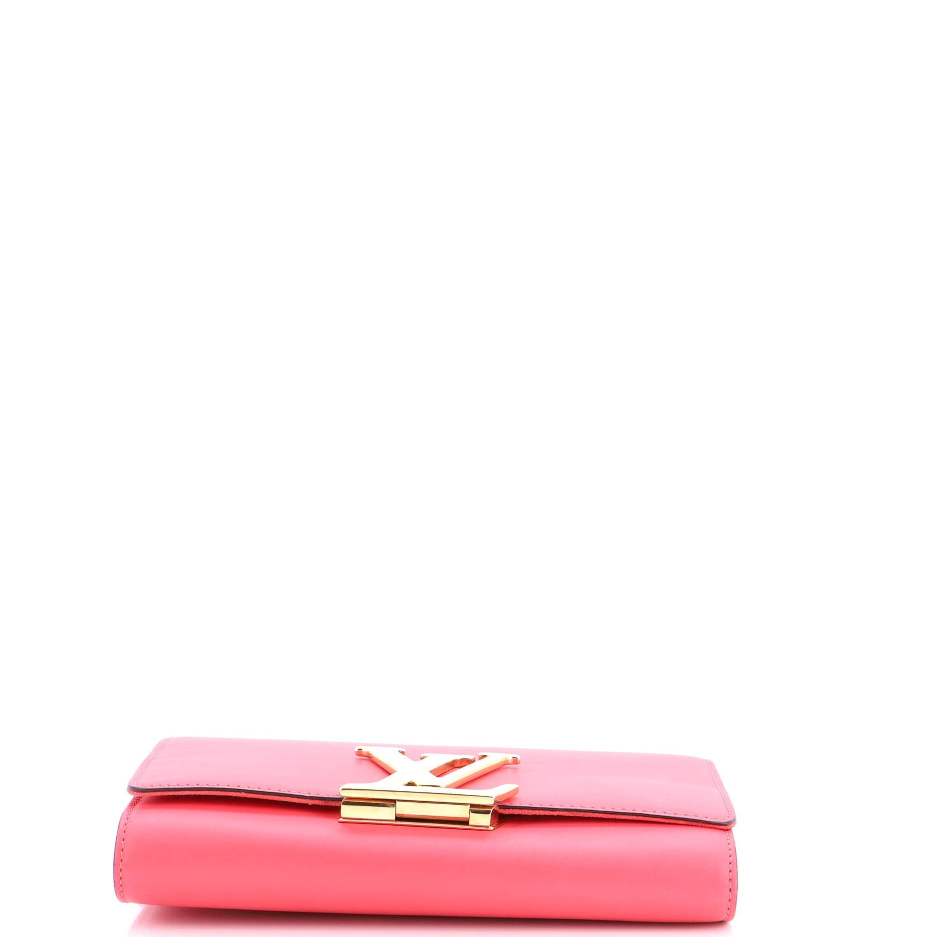 Louis Vuitton Chain Louise Clutch Size ONE SIZE - 4 Thumbnail