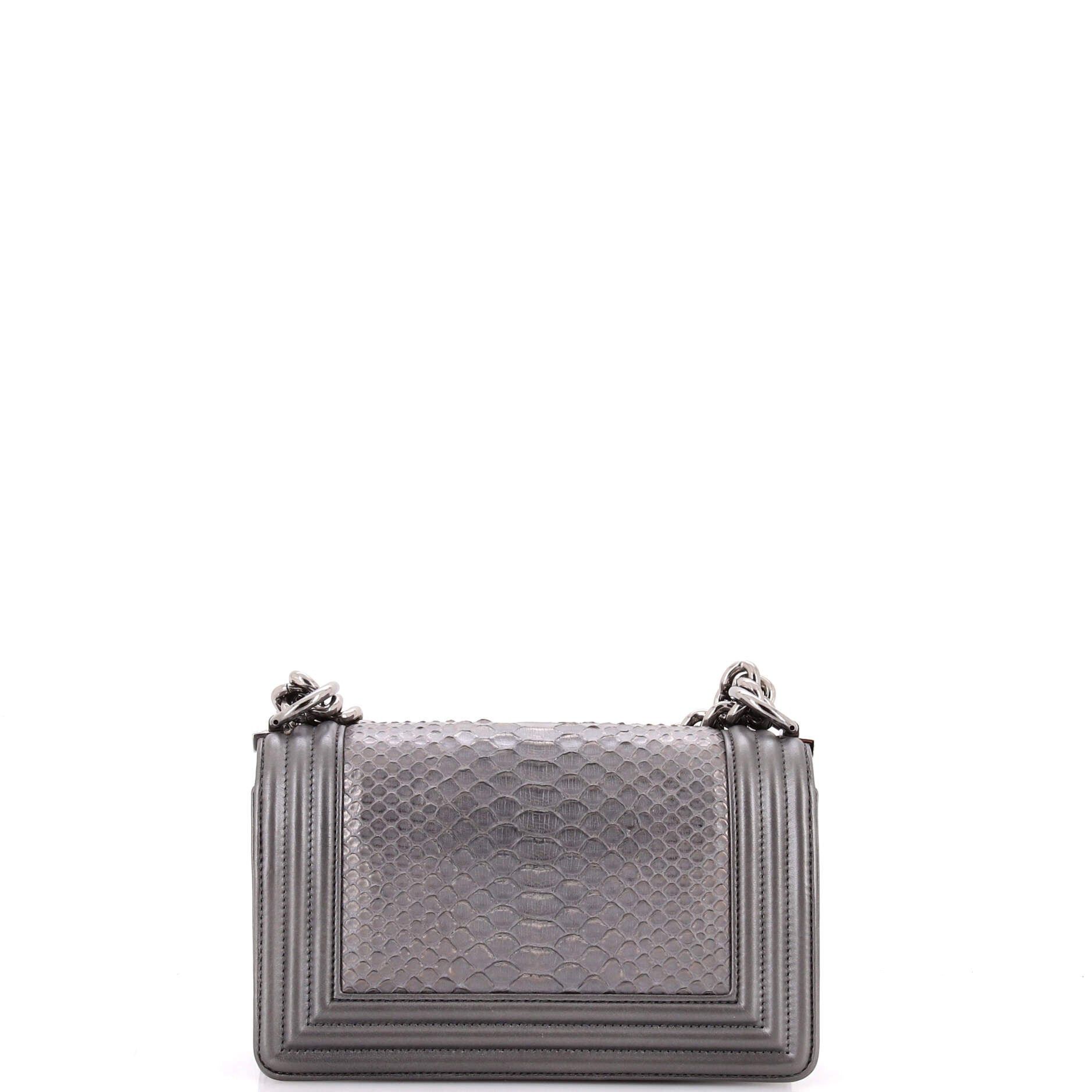 Chanel Boy Flap Bag Size ONE SIZE - 3 Thumbnail