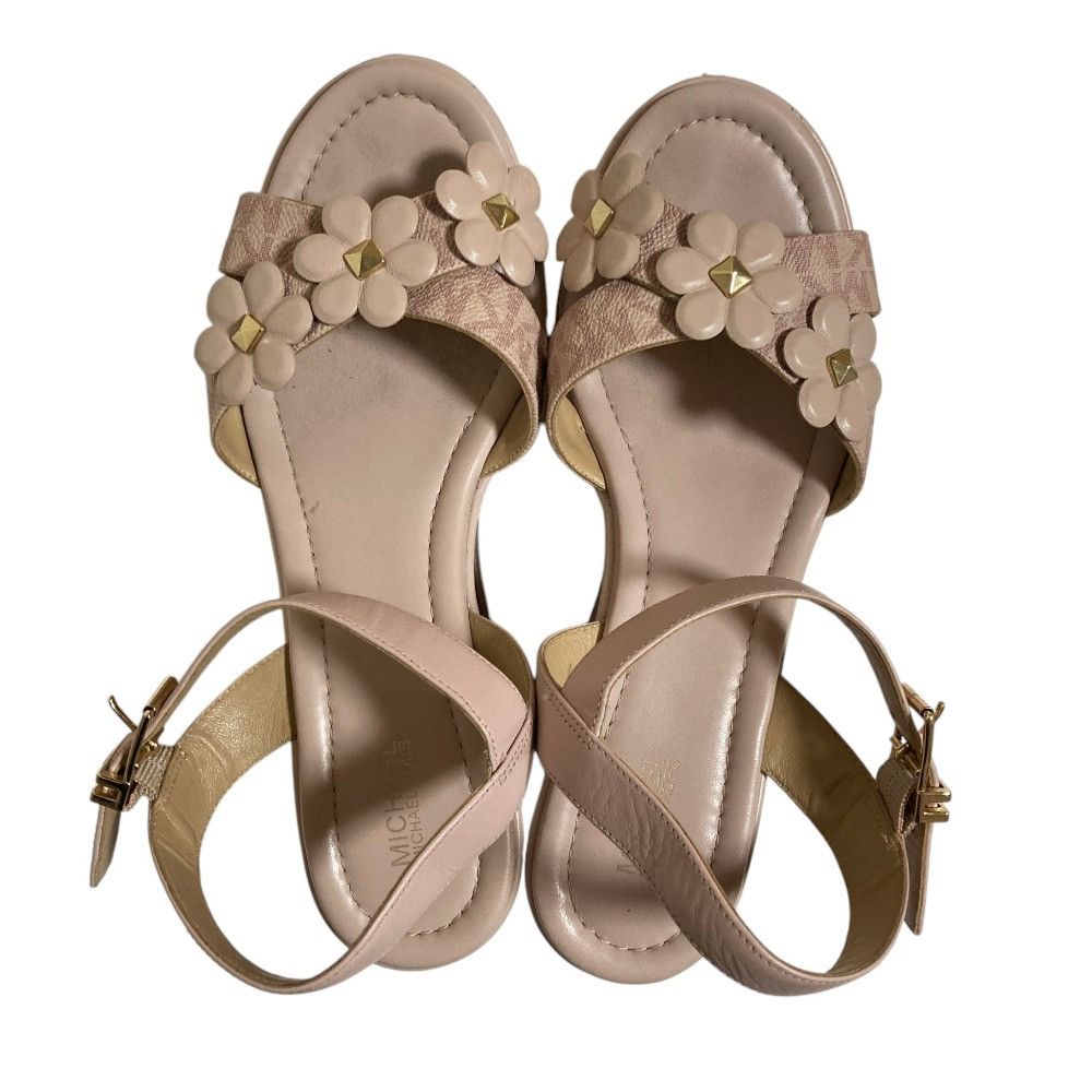 Michael Kors Michael Kors Michael Kors Flower Stud Leather Sandals Leather Shoes DUTY FREE for USA Size ONE SIZE - 4 Thumbnail