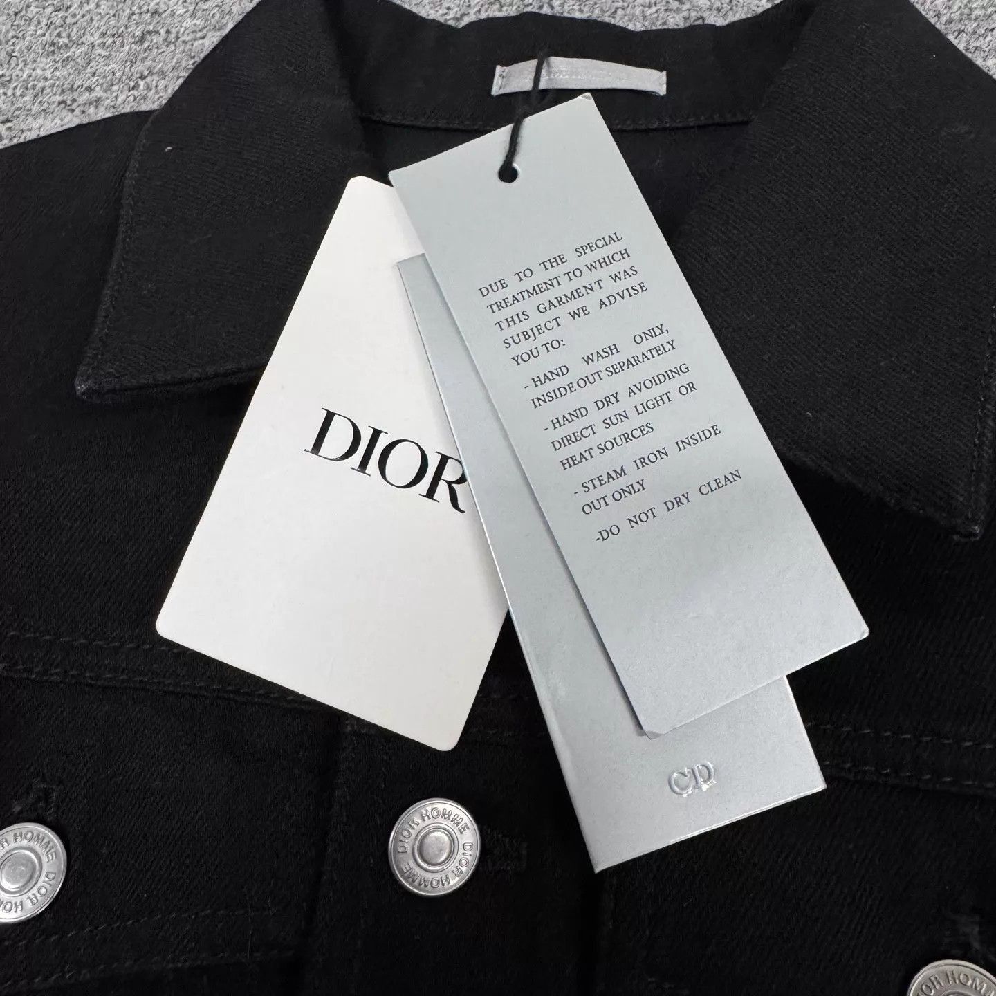 Dior Black Denim Jacket with Embroidered Sleeve - XS Size US XS / EU 42 / 0 - 5 Thumbnail