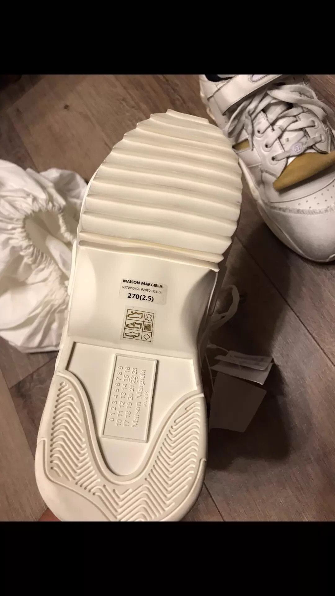 Maison Margiela White Lowtop Sneakers with Strap - Size 11 Size US 11 / EU 44 - 5 Thumbnail