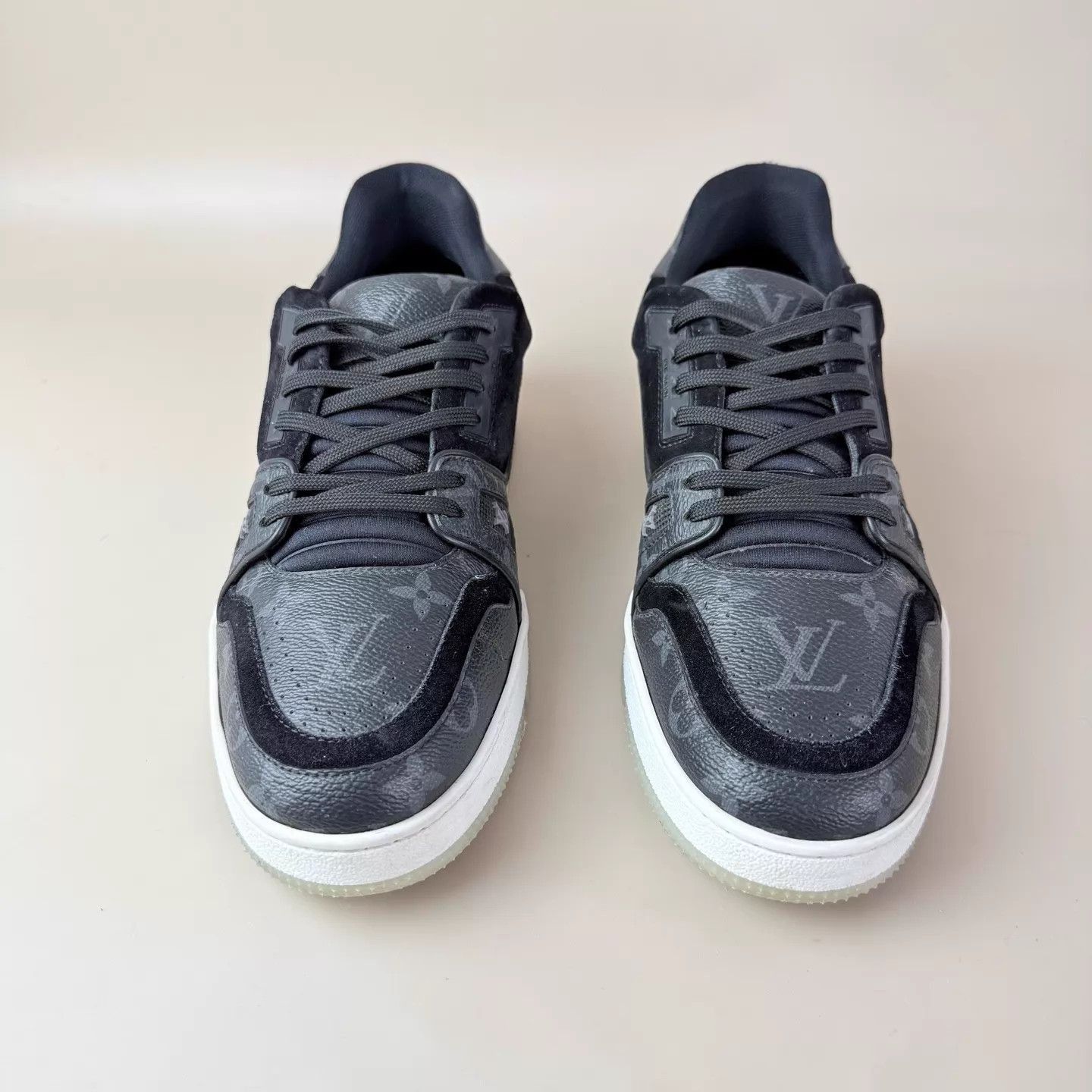 Louis Vuitton Black Low-Top Sneakers Size US 8.5 / EU 41-42 - 2 Thumbnail