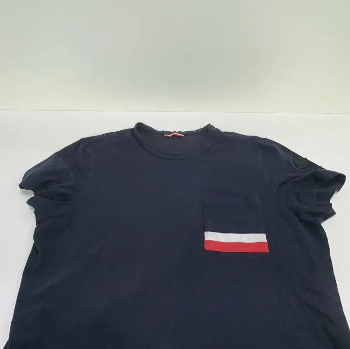 Moncler Moncler Solid Casual Round Neck Short Sleeve Size US L / EU 52-54 / 3 - 9 Thumbnail