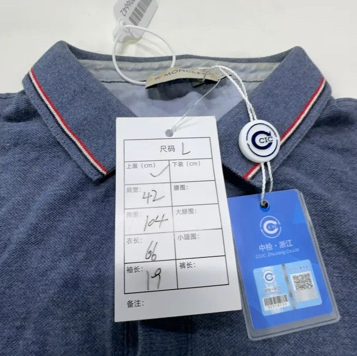 Moncler Moncler Logo Embroidery Short Sleeve Polo Shirt Size US L / EU 52-54 / 3 - 5 Thumbnail