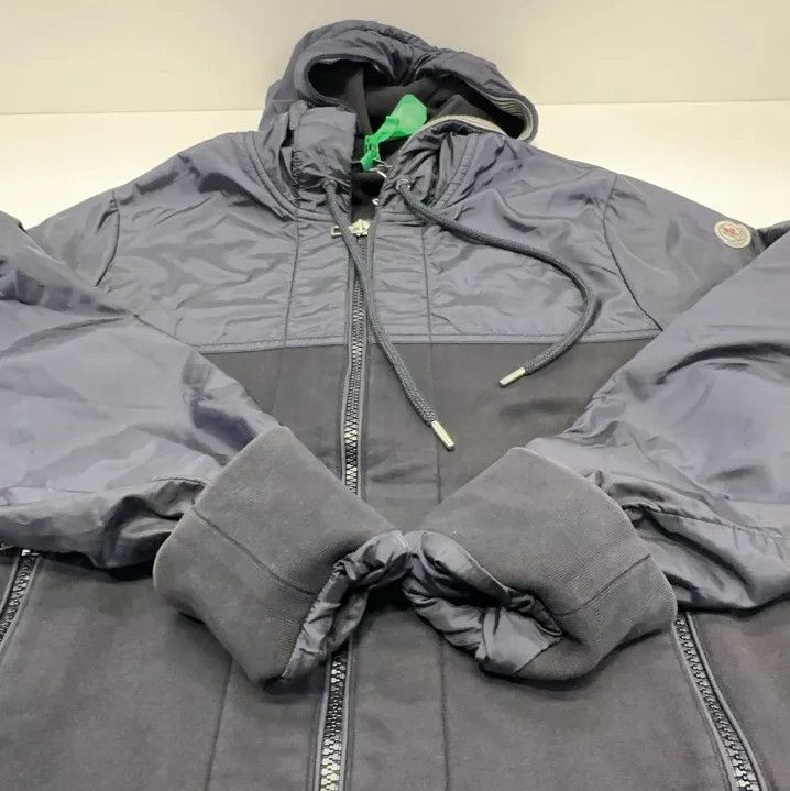 Moncler Moncler Zip Hooded Classic Logo Unisex Jacket Size US M / EU 48-50 / 2 - 13 Thumbnail