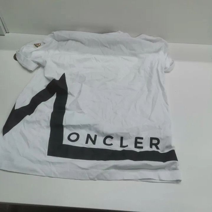 Moncler Moncler Men's Logo Stripe Short-Sleeve T-Shirt Size US S / EU 44-46 / 1 - 10 Thumbnail