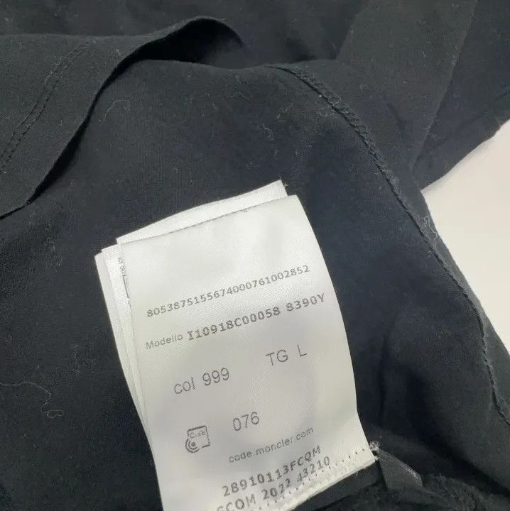 Moncler Moncler SS23 Cotton Logo Patch Men's T-Shirt Size US L / EU 52-54 / 3 - 2 Thumbnail