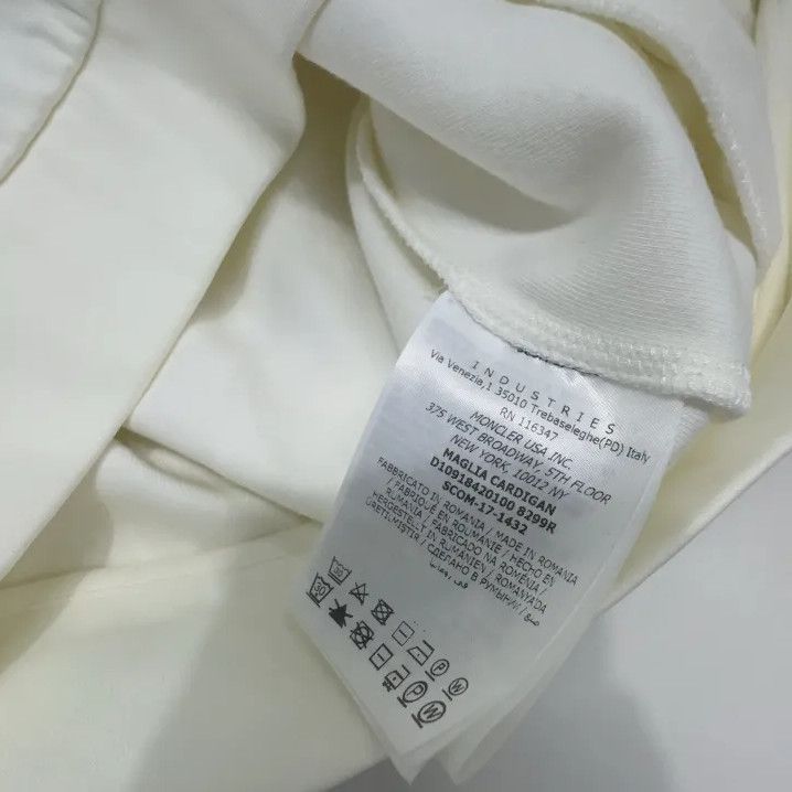 Moncler Moncler White Stand Collar Jacket Size US S / EU 44-46 / 1 - 4 Thumbnail