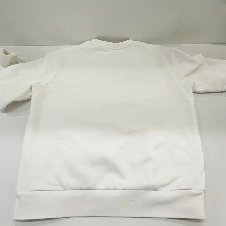 Moncler Moncler Men's Logo Patch Crewneck Sweatshirt Size US L / EU 52-54 / 3 - 12 Thumbnail