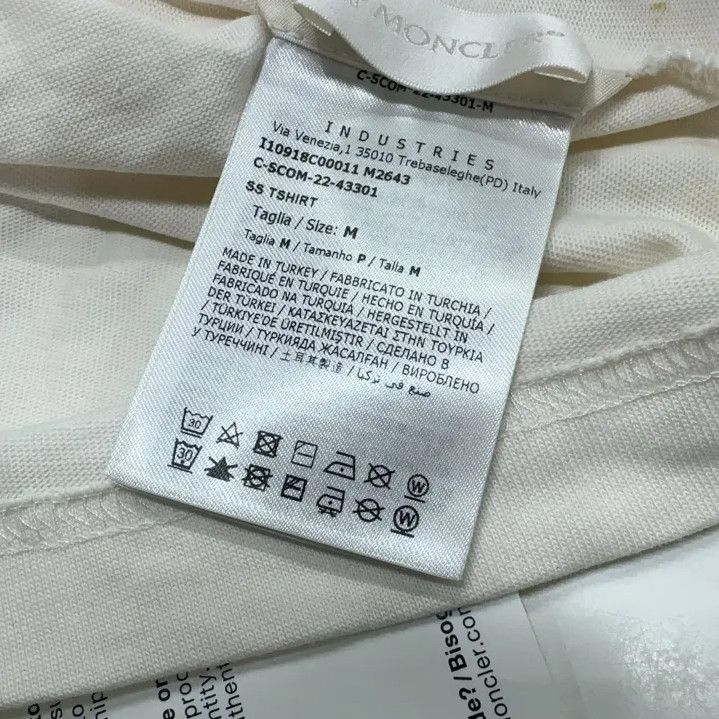 Moncler Moncler Men's Chest Letter Print Short-Sleeve T-Shirt Size US M / EU 48-50 / 2 - 7 Thumbnail