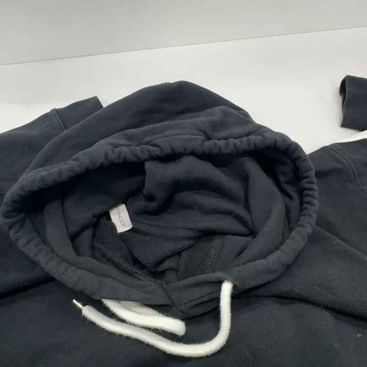 Moncler Moncler Logo Pattern Hooded Long-Sleeve Sweatshirt Size US L / EU 52-54 / 3 - 8 Thumbnail