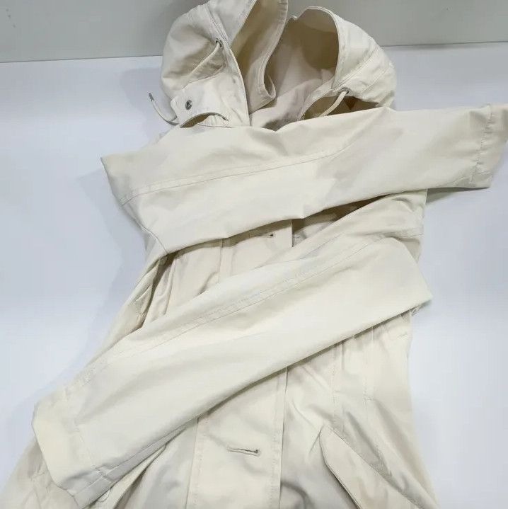 Moncler Moncler Small Logo Zip Hooded Windbreaker Size US S / EU 44-46 / 1 - 12 Thumbnail