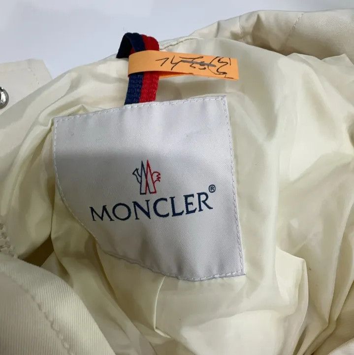 Moncler Moncler Small Logo Zip Hooded Windbreaker Size US S / EU 44-46 / 1 - 6 Thumbnail