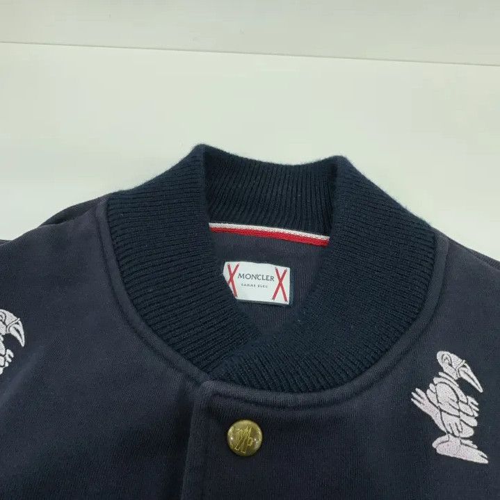Moncler Moncler Embroidered Pattern Casual Jacket Size US L / EU 52-54 / 3 - 6 Thumbnail