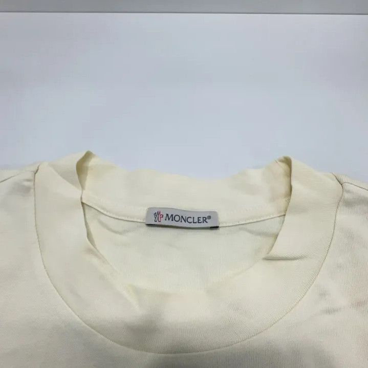 Moncler Moncler SS22 Men's Pattern Print Short-Sleeve T-Shirt Size US M / EU 48-50 / 2 - 8 Thumbnail