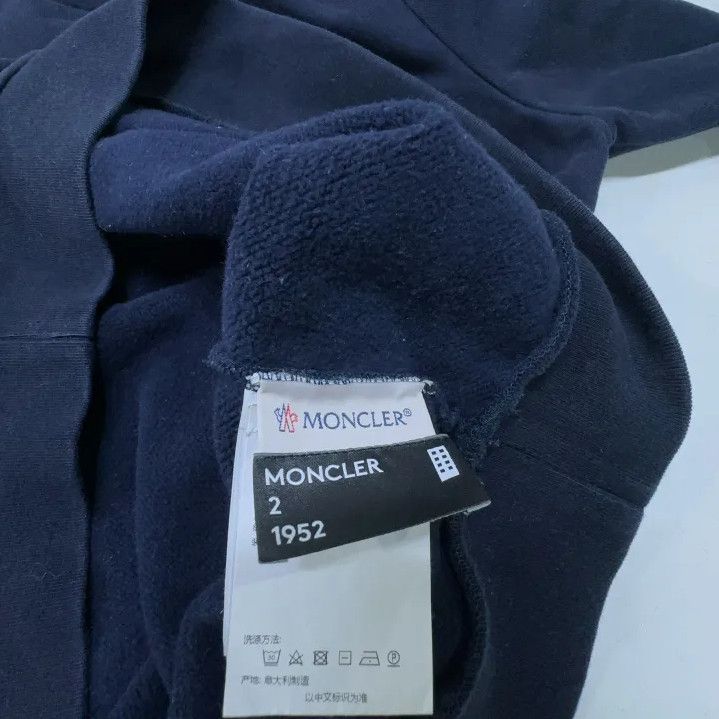 Moncler Moncler Navy Long-Sleeve Sweatshirt Size US XL / EU 56 / 4 - 4 Thumbnail