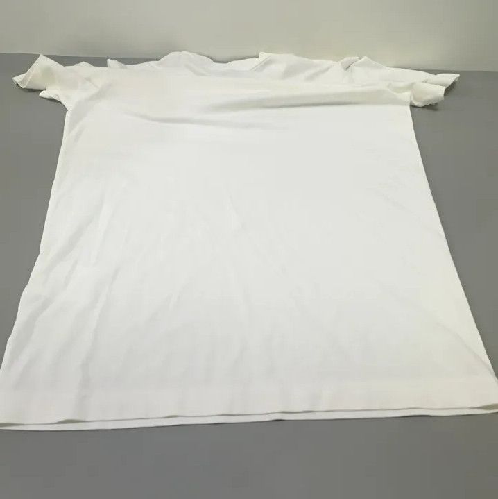 Moncler Moncler Solid Logo Short-Sleeve T-Shirt Size US M / EU 48-50 / 2 - 15 Thumbnail