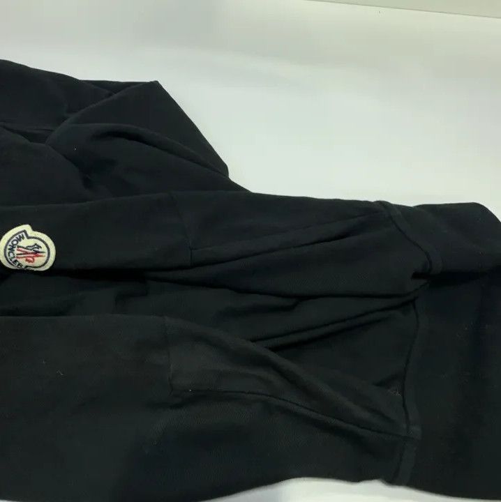 Moncler Moncler Men's Solid Logo Badge Polo Shirt Size US L / EU 52-54 / 3 - 18 Thumbnail