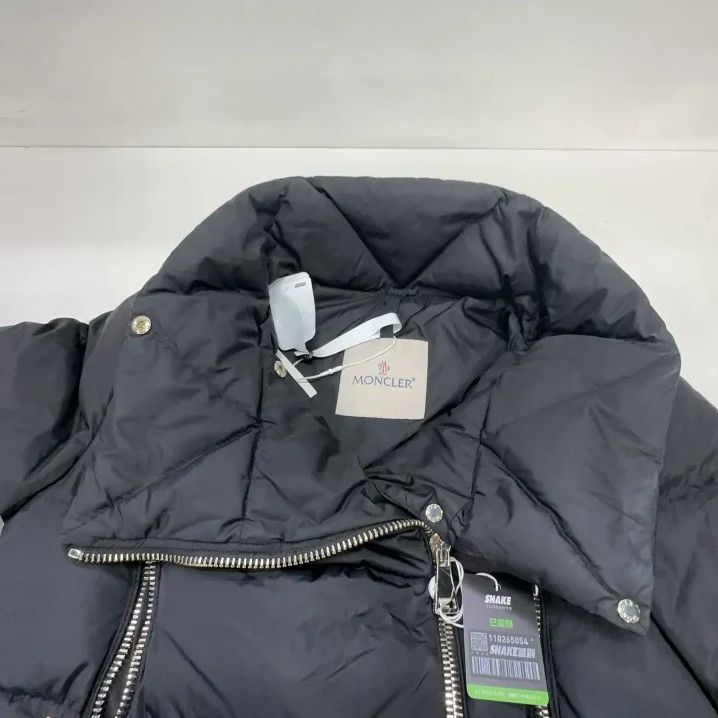 Moncler Moncler Solid Zipper Short Down Jacket Unisex Size US M / EU 48-50 / 2 - 6 Thumbnail