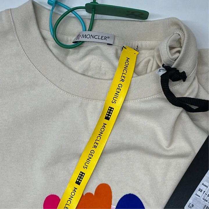 Moncler Moncler x JW Anderson Teddy Animal Print Short Sleeve T-Shirt Size US L / EU 52-54 / 3 - 3 Thumbnail