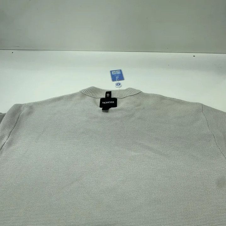 Moncler Moncler Men's Solid Crew Neck Long-Sleeve Knit Size US L / EU 52-54 / 3 - 14 Thumbnail