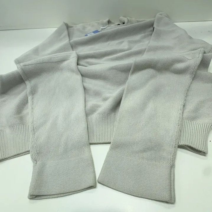 Moncler Moncler Men's Solid Crew Neck Long-Sleeve Knit Size US L / EU 52-54 / 3 - 12 Thumbnail