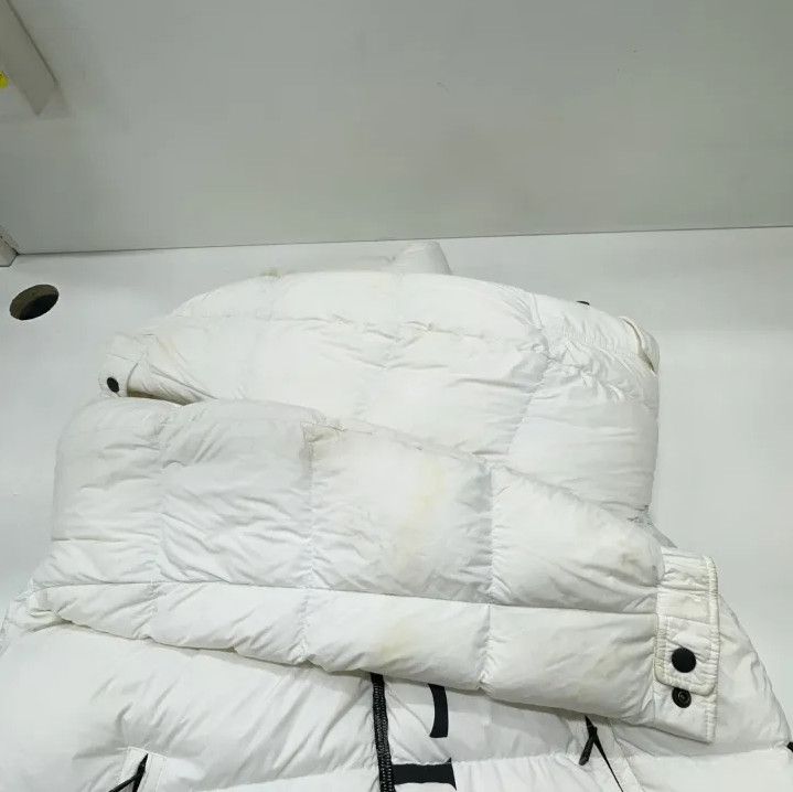 Moncler Moncler Logo Print Puffer Hooded Down Jacket Size US S / EU 44-46 / 1 - 17 Thumbnail