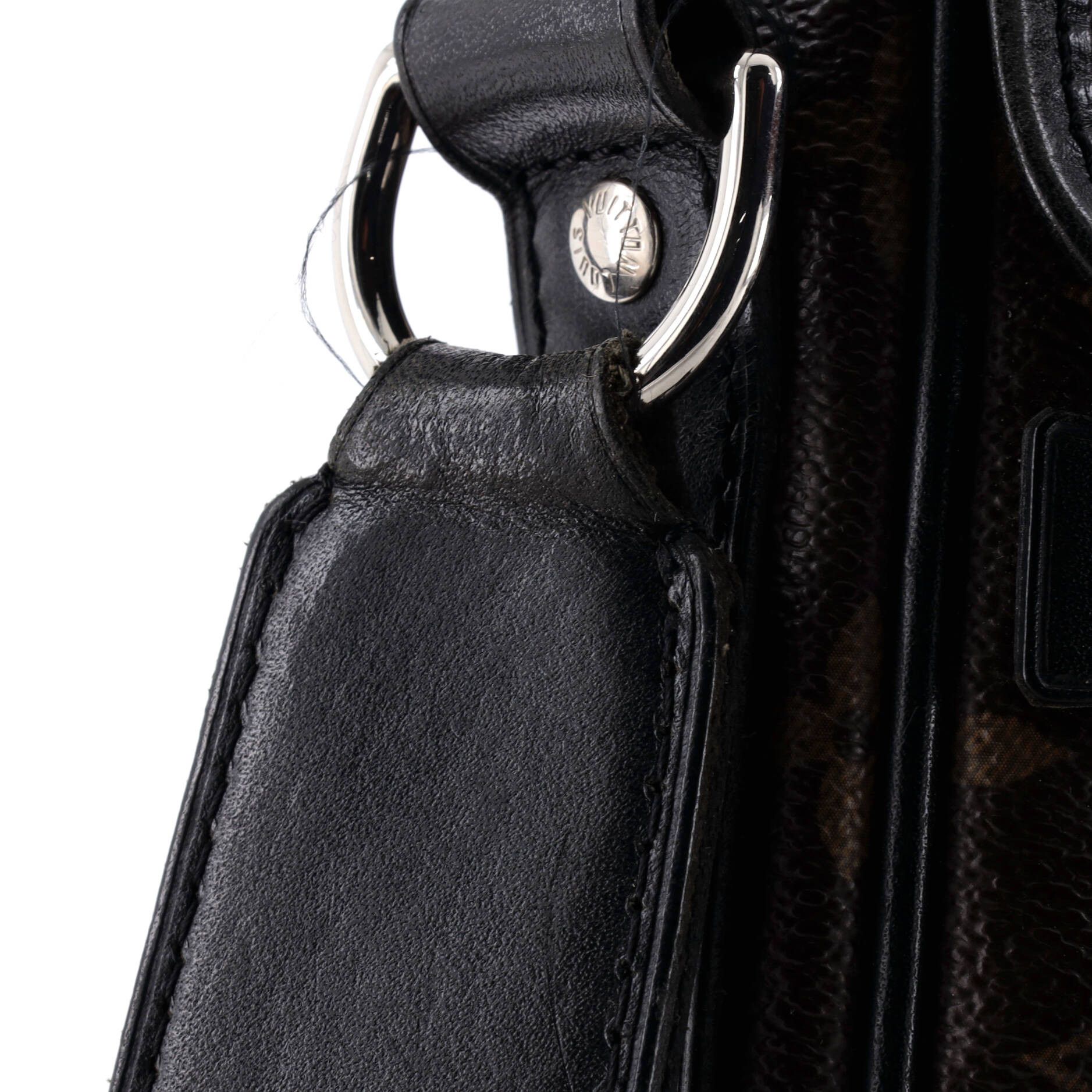 Louis Vuitton Bass Messenger Bag Size ONE SIZE - 6 Thumbnail