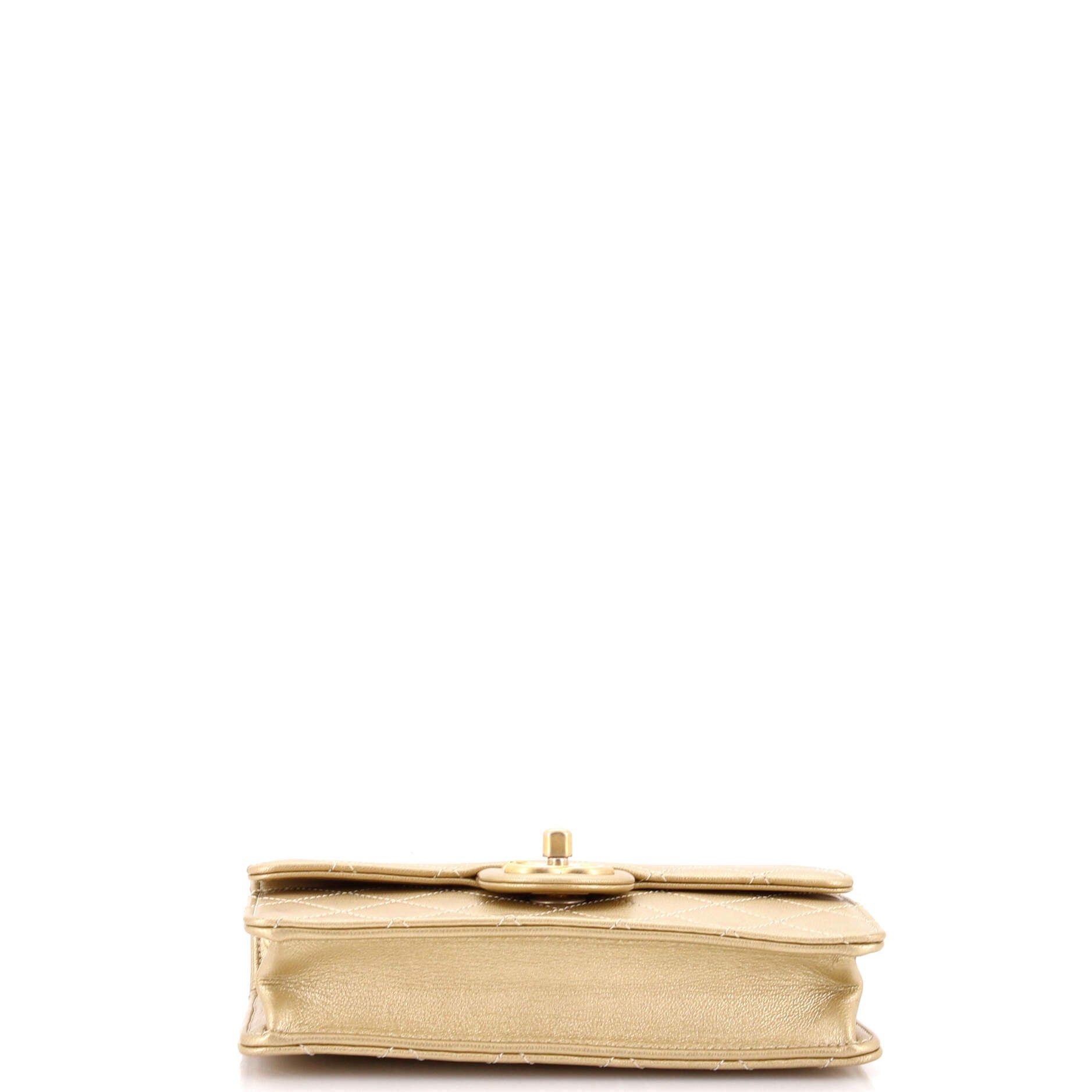 Chanel Chic Pearls Flap Bag Size ONE SIZE - 5 Thumbnail