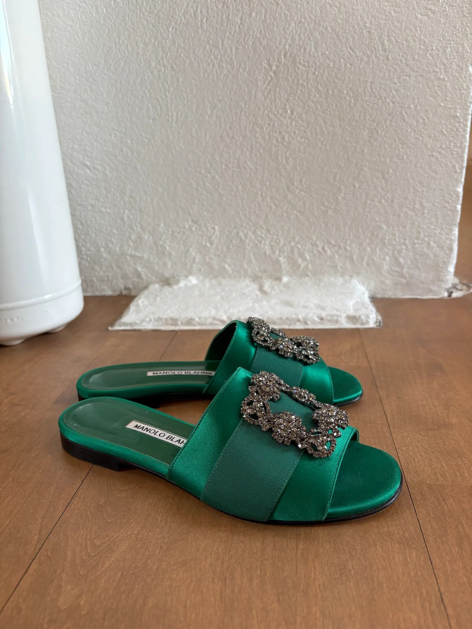 Manolo Blahnik Manolo Blahnik Martamod Sandals Size US 7 / IT 37 - 4 Thumbnail