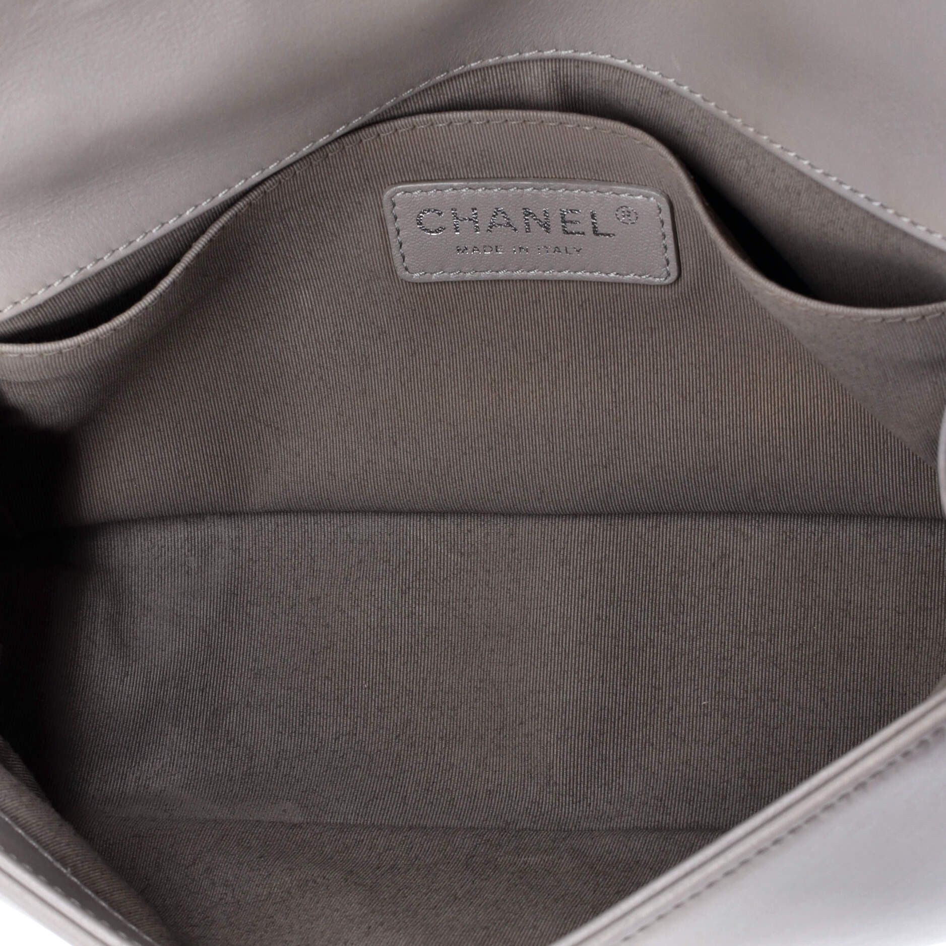 Chanel Boy Flap Bag Size ONE SIZE - 5 Thumbnail