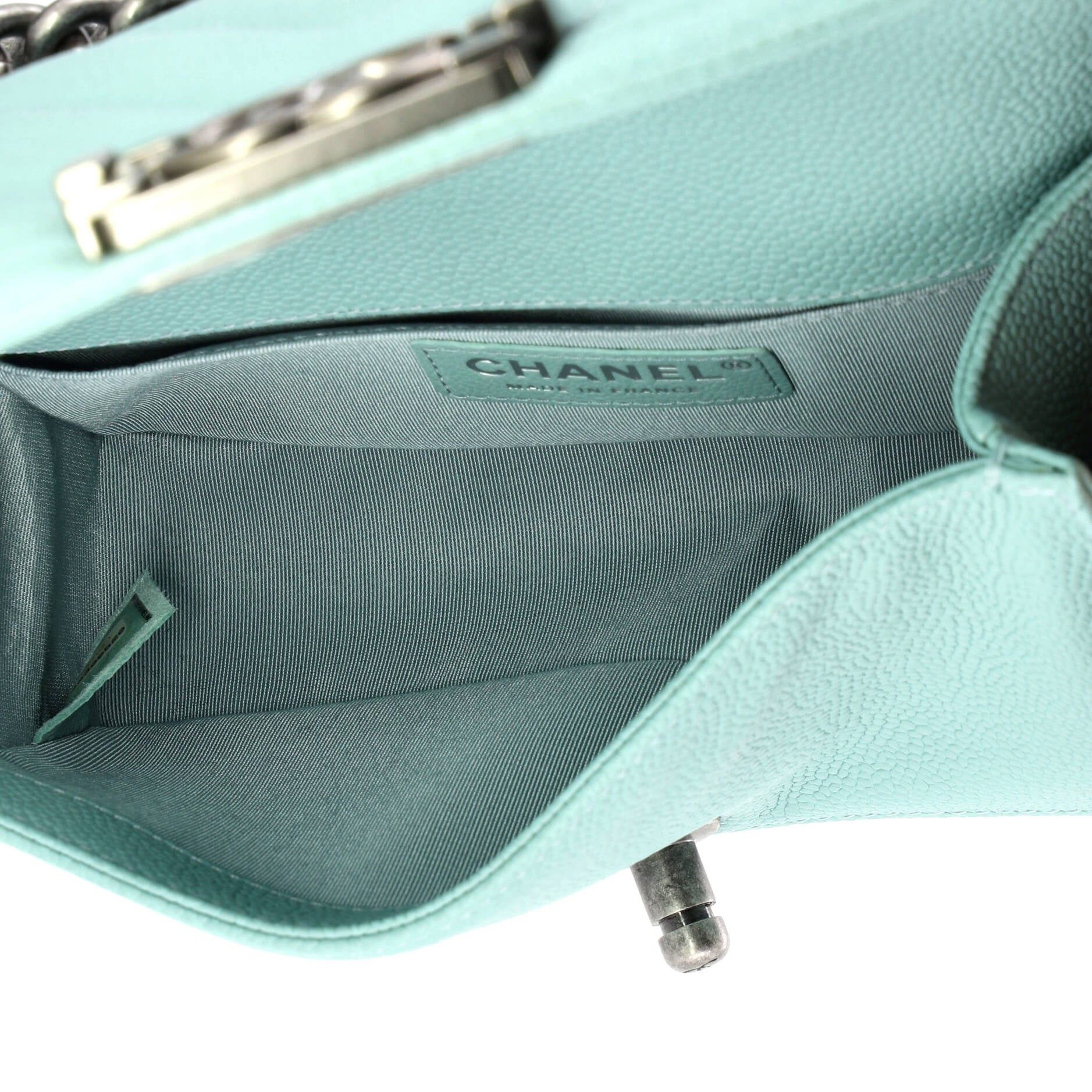 Chanel Boy Flap Bag Size ONE SIZE - 6 Thumbnail
