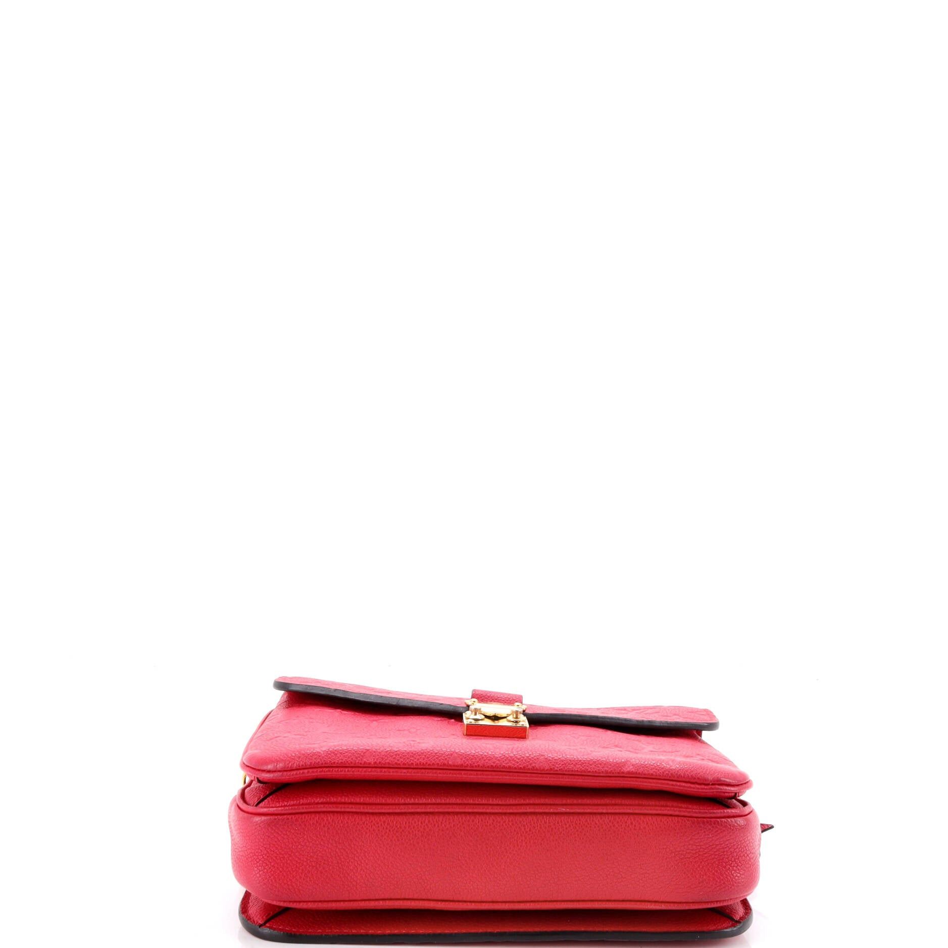 Louis Vuitton Pochette Metis Size ONE SIZE - 4 Thumbnail