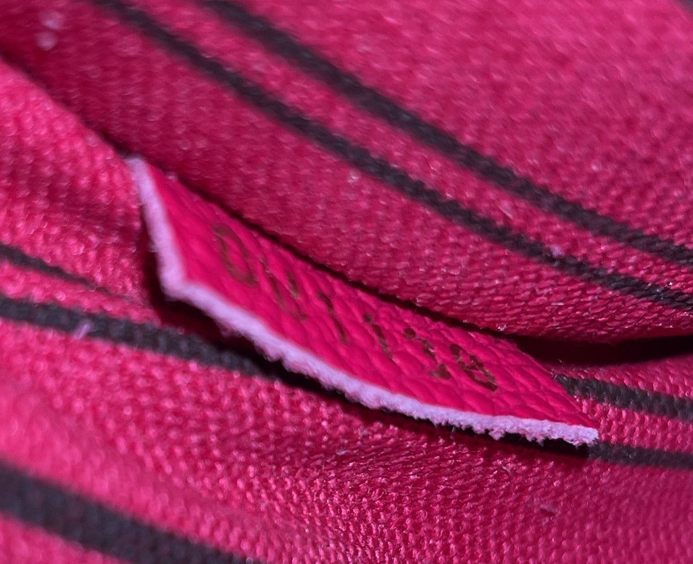 Louis Vuitton Pochette Metis Size ONE SIZE - 8 Thumbnail