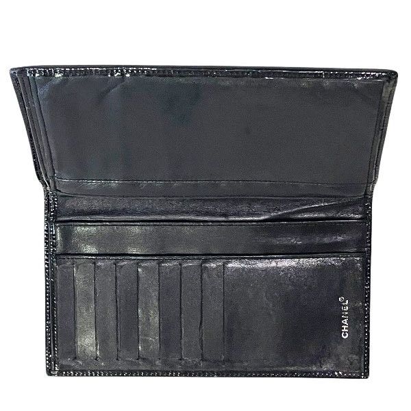 Chanel Chanel Chanel Coco Mark Patent Leather Wallet Plastic / Synthetic Short Wallet DUTY FREE for USA Size ONE SIZE - 3 Thumbnail