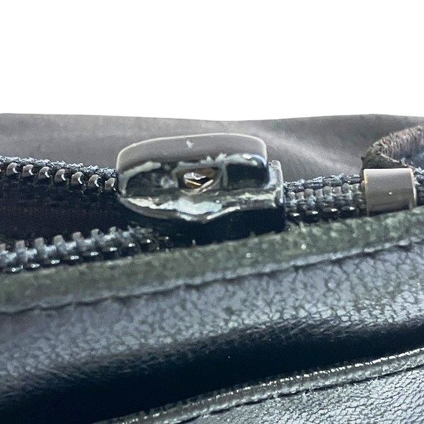 Chanel Chanel Chanel Coco Mark Patent Leather Wallet Plastic / Synthetic Short Wallet DUTY FREE for USA Size ONE SIZE - 7 Thumbnail