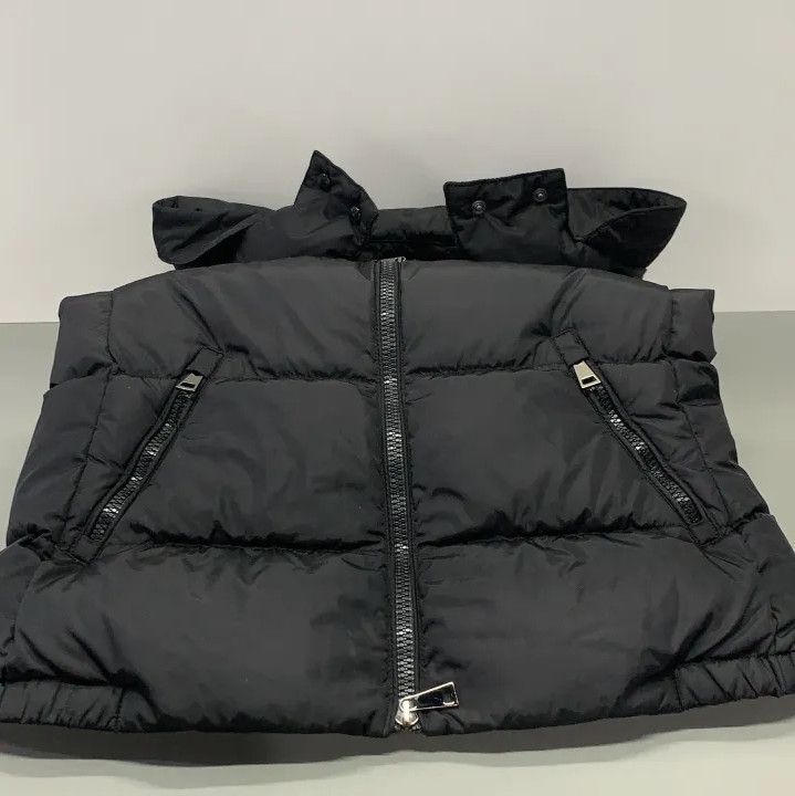 Moncler Moncler Logo Patch Detachable Hood Down Vest Size US S / EU 44-46 / 1 - 10 Thumbnail