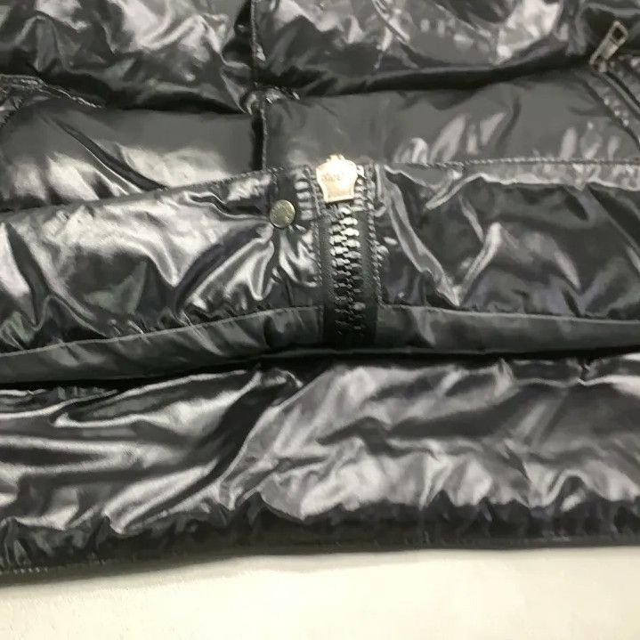 Moncler Moncler Tibb Series Embroidered Logo Down Vest Size US M / EU 48-50 / 2 - 10 Thumbnail